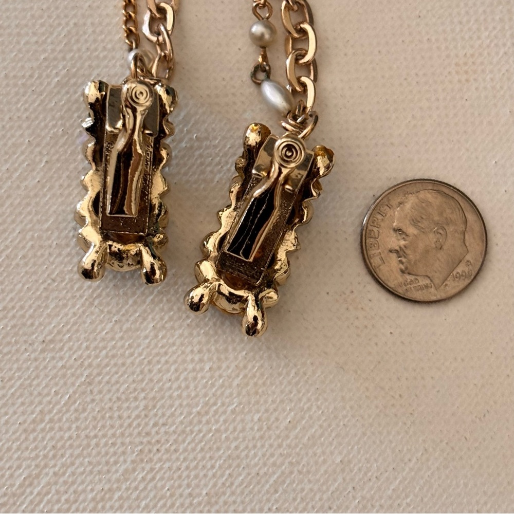 Vintage Sweater Clip   Double Brooch - Picture 6 of 14